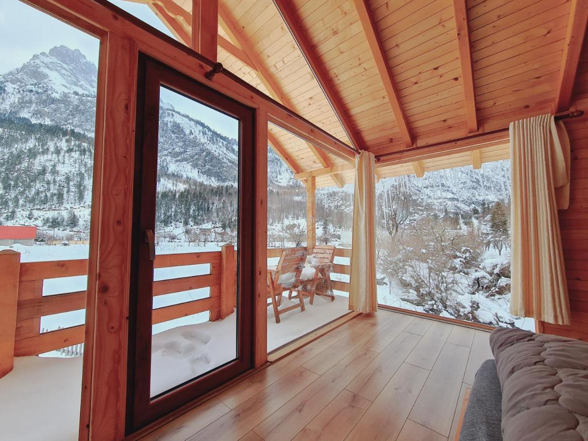 Villas Jezerca Валбона Екстериор снимка